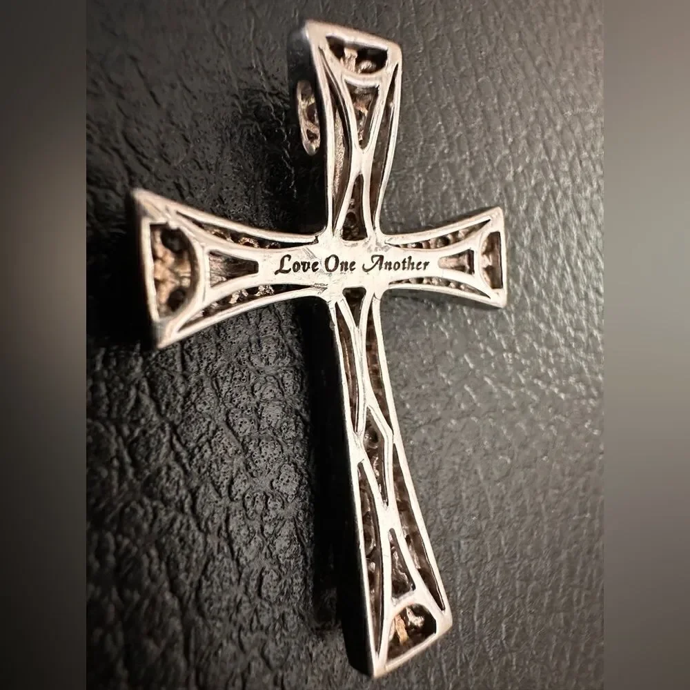 Sterling Silver 925 Cross Pendant With White CZ Stones Modern Curved Design